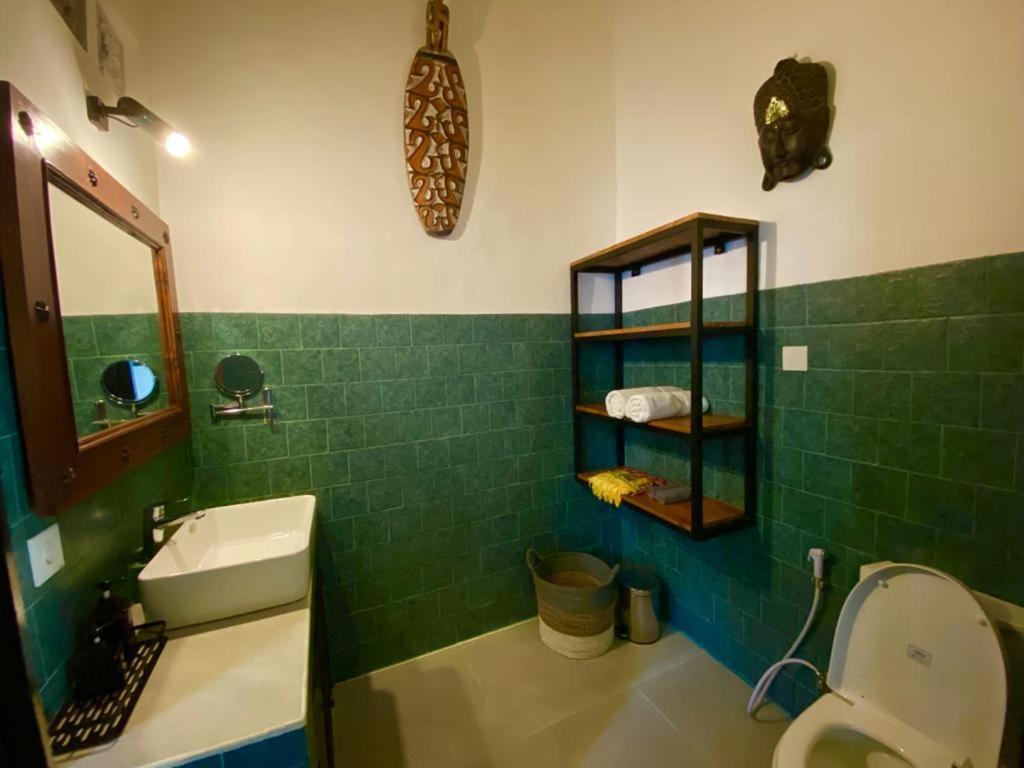 Puri Ayu Hotel Canggu  Ngoại thất bức ảnh