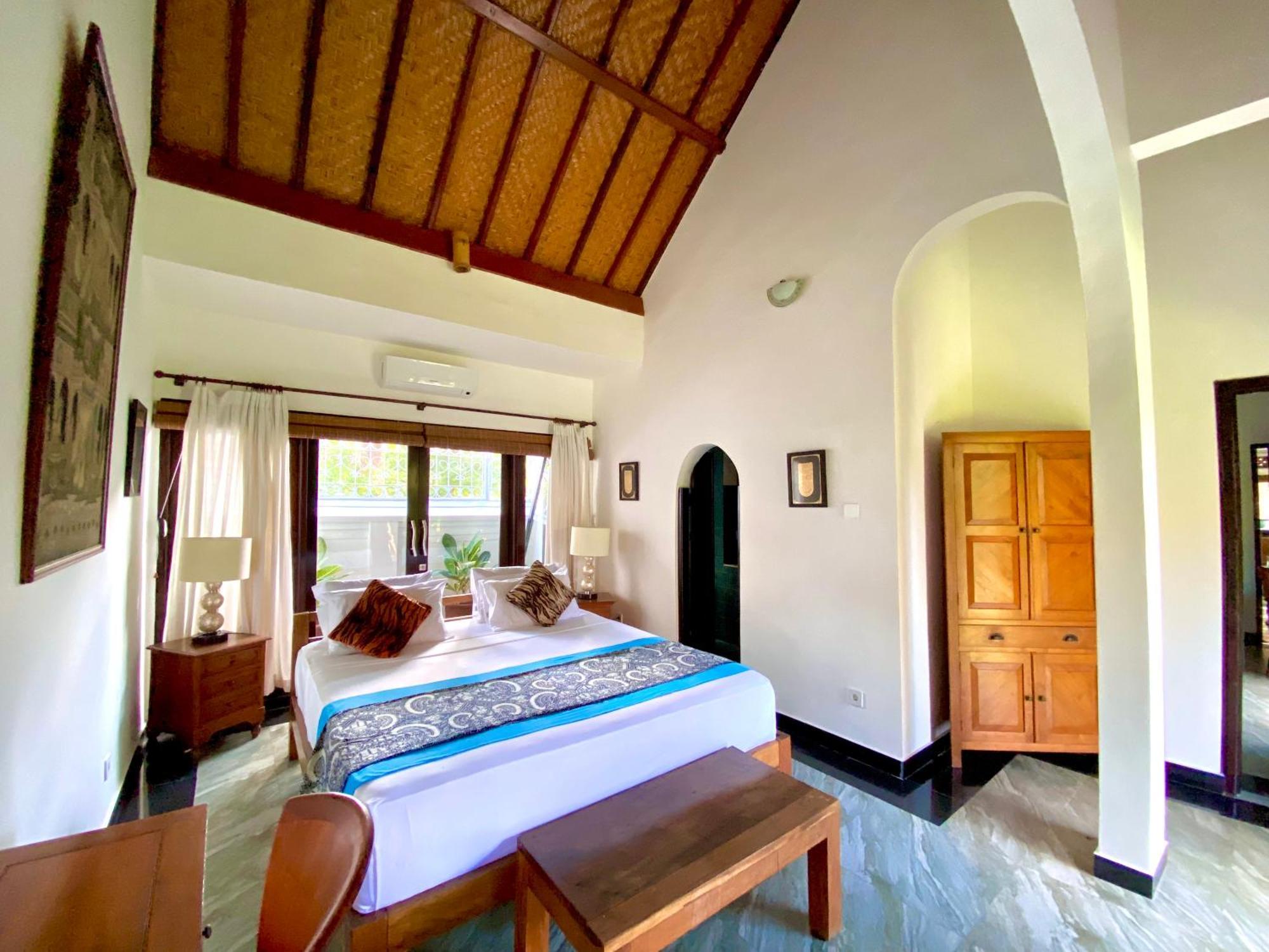 Puri Ayu Hotel Canggu  Ngoại thất bức ảnh