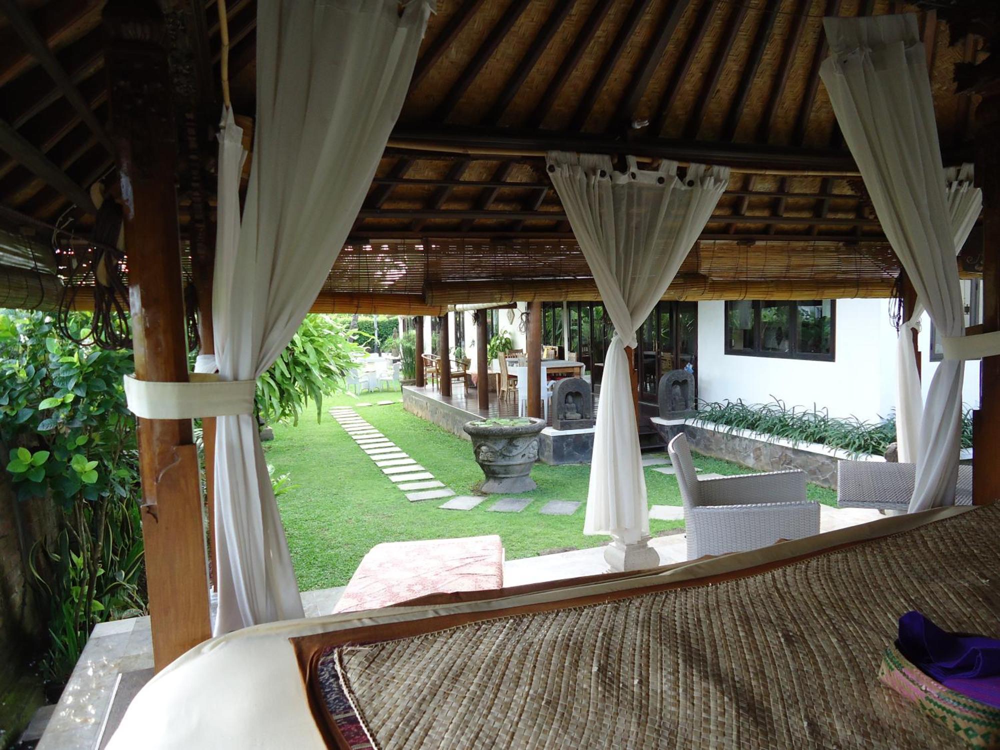 Puri Ayu Hotel Canggu  Phòng bức ảnh